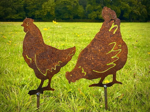 Exterior Rustic Rusty Metal Chicken Family Hen Cockerel Chicks Farm Animal Eggs Garden Stake Yard Art  Flower Bed  Sculpture  Gift
