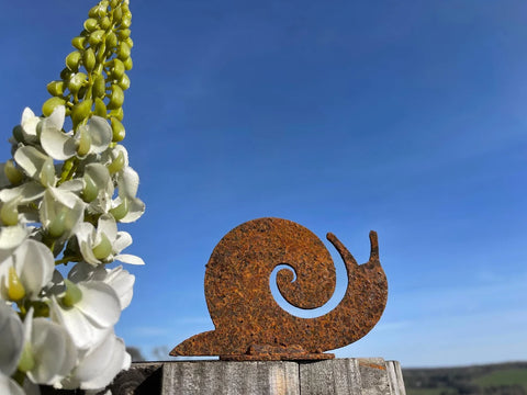 Exterior Rustic Rusty Metal Snail Slug Garden Fence Topper Yard Art Gate Post  Sculpture Gift