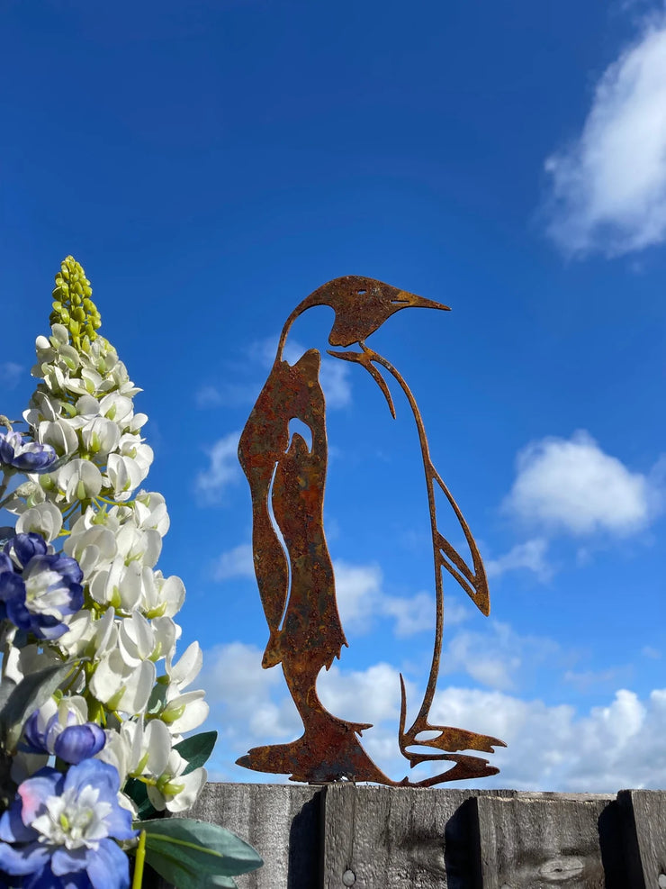 Exterior Rustic Metal Penguin Garden Stake Yard Art  Sculpture Flower Bed Vegetable Patch Wildlife Zoo Gift