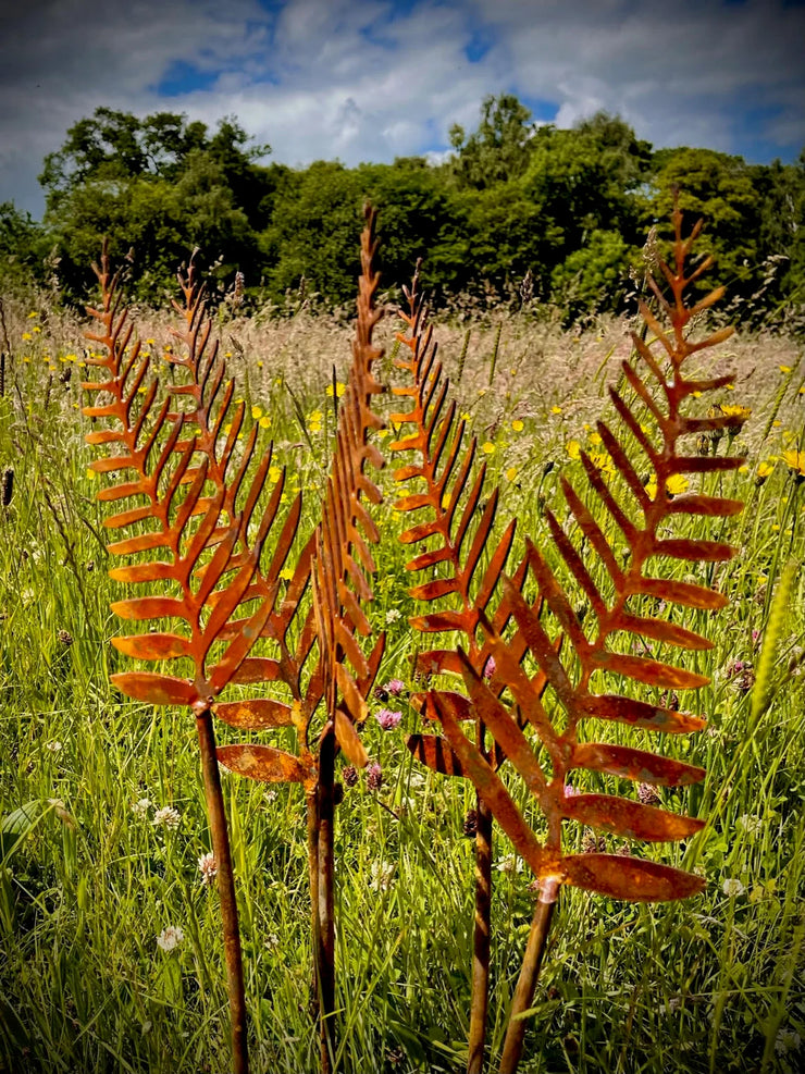 Fern Leaf Garden Stake