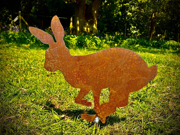 Exterior Rustic Metal Hare Rabbit Garden Stake Yard Art  / Flower Bed / Vegetable Patch Sculpture  Gift   Present