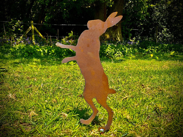 Exterior Rustic Metal Boxing Hare Garden Strake Yard Art  Flower Bed Sculpture  Gift   Present
