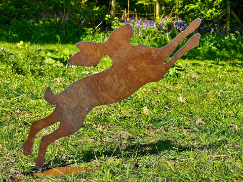 Exterior Rustic Metal Leaping Hare Rabbit Garden Stake Yard Art  Vegetable Patch Flower Bed Sculpture  Gift   Present