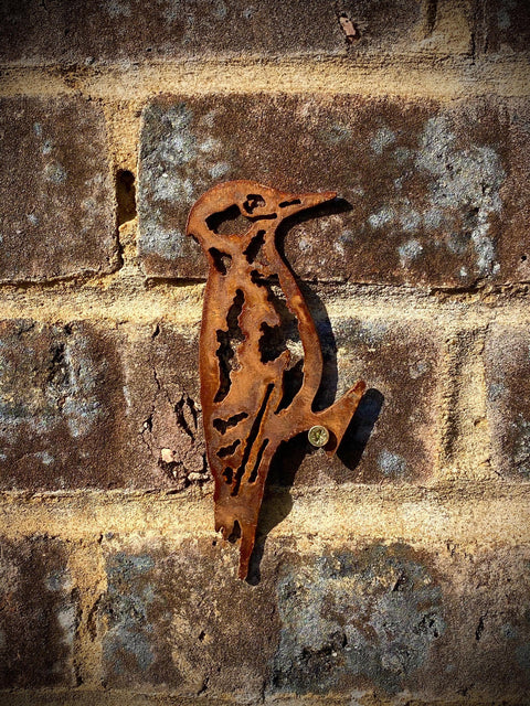 Large Exterior Rustic Woodpecker Woodland Bird Garden Wall Art House Gate Fence Shed Sign Hanging Metal Rustic Bird Feeder Art  Gift