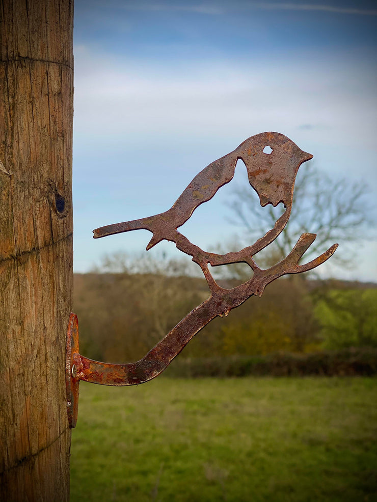 Robin Branch Topper