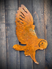 Exterior Rustic Rusty Metal Owl Landing Barn Owl Garden Art Garden Stake Fence Topper Yard Art Gate Post  Sculpture  Gift