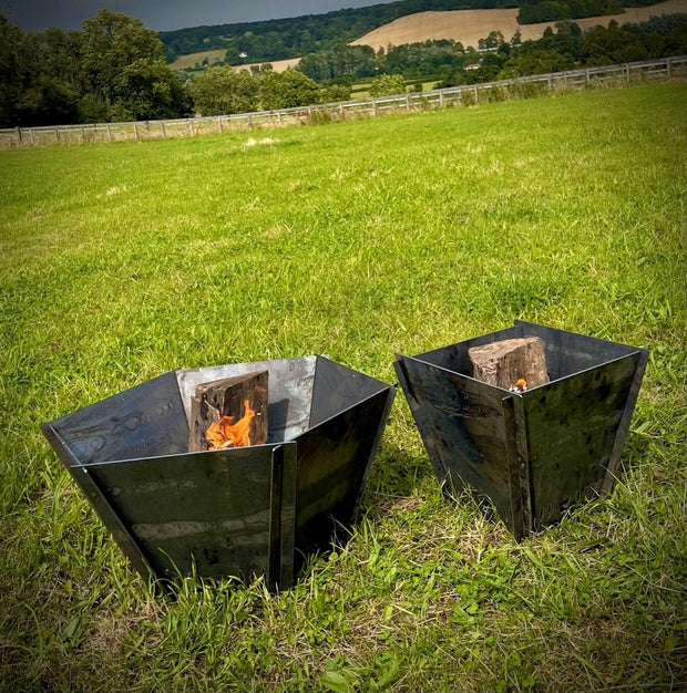 Flat Pack Fire Pit For Camping & Travelling